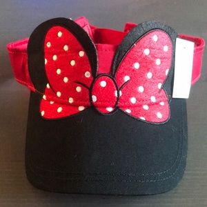 NWT MINNIE MOUSE VISOR FROM DISNEYLAND